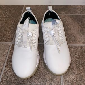 Women’s Brilliant White Clove Classic Shoes